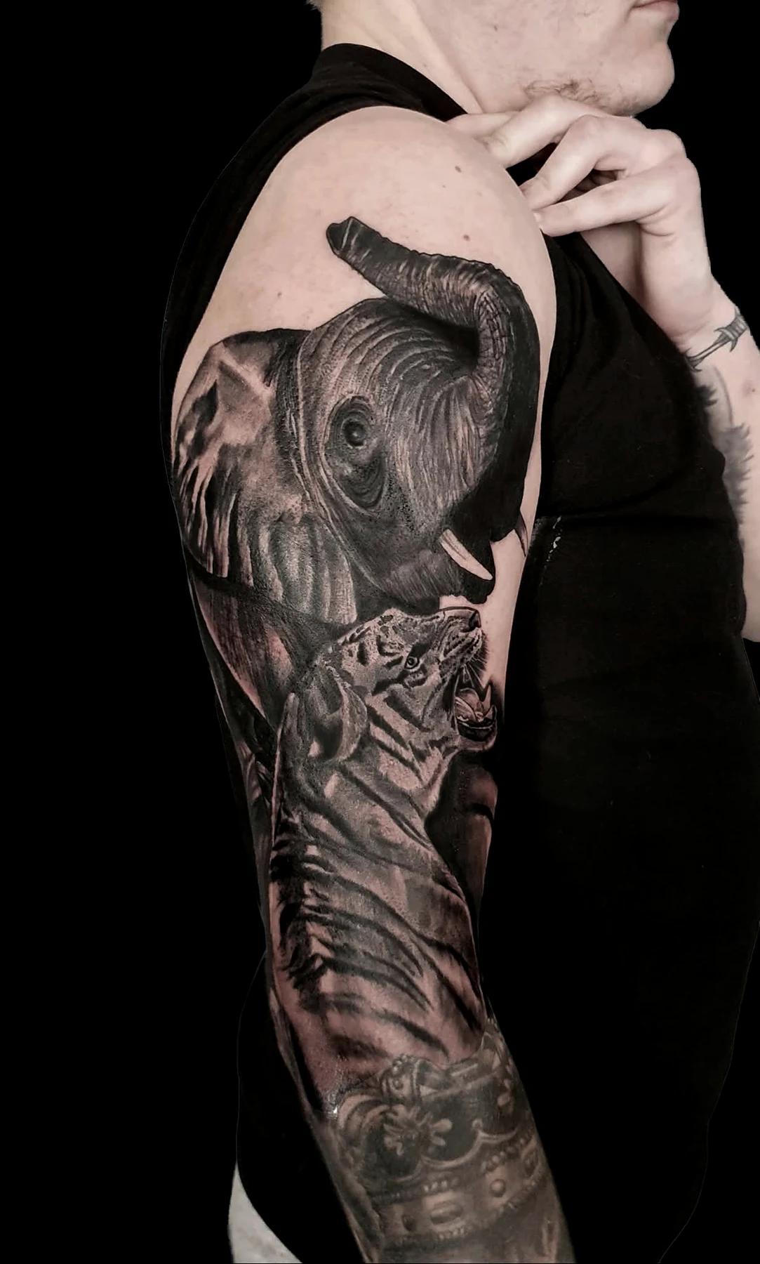 Wildlife sleeve tattoo by LS